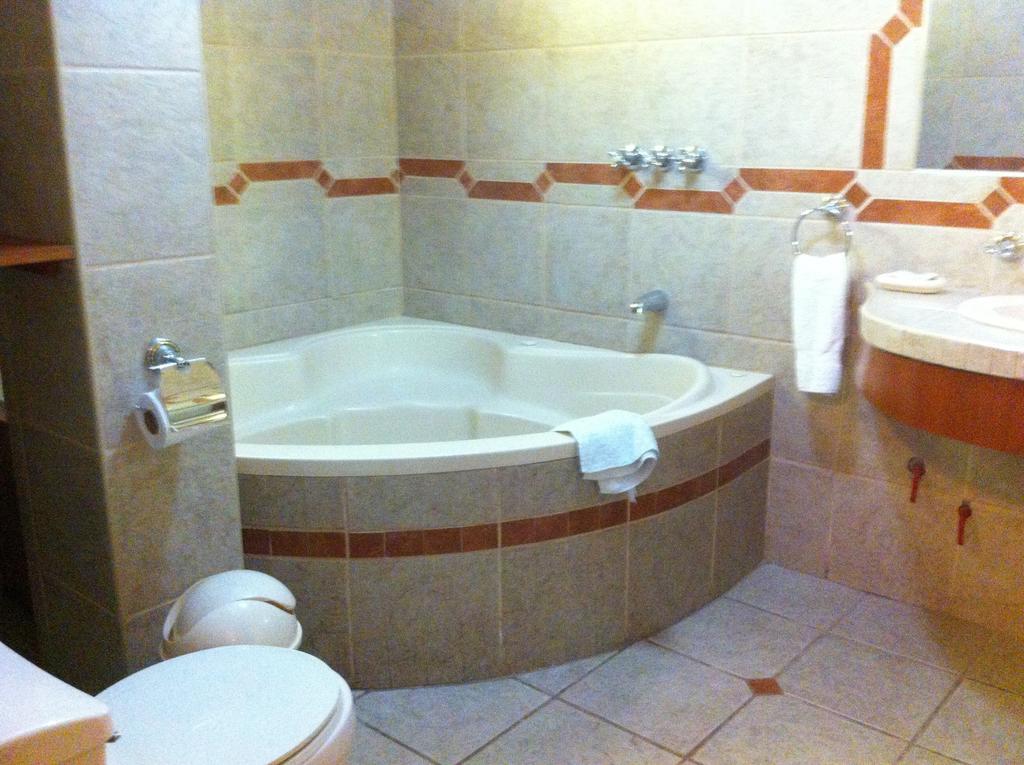Hotel Oro Viejo Nazca Habitación foto